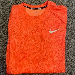 Brand new Nike dri fit shirt size medium